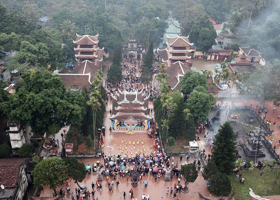 10 Nhà Hàng Gần Chùa Hương Ngon, Giá Tốt Không Thể Bỏ Lỡ